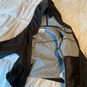Boys Columbia lightweight rain jacket 3T